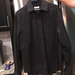 Men's slim fit dress shirt